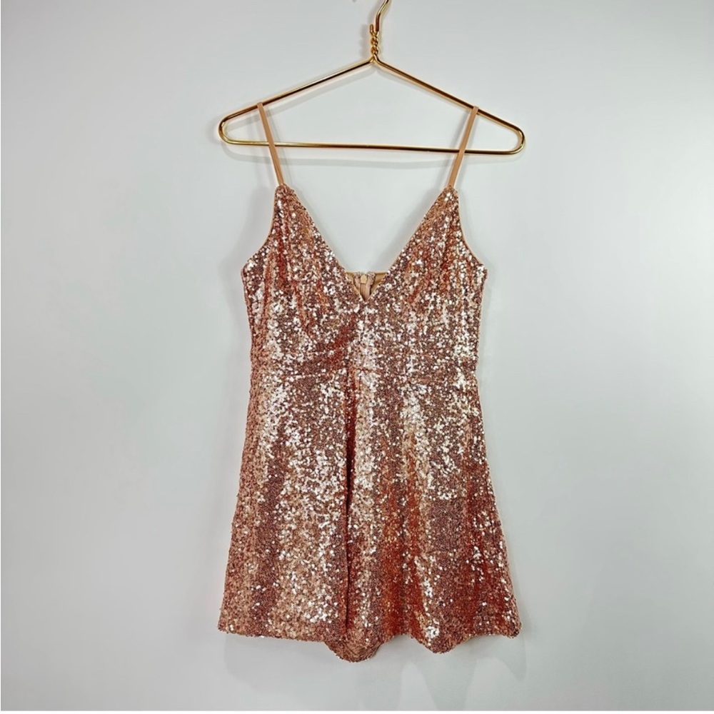 Lulu's Shine This Way Rose Gold Sequin Sleeveless Romper Small US 2-4.